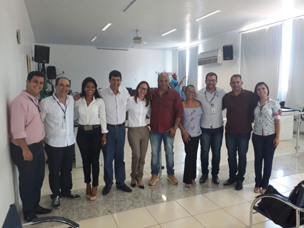 Prefeito Ademir Gobira participa de seminário sobre compras públicas