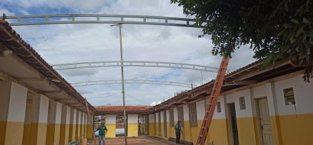 Prefeitura de Almenara realiza reformas na Escola Municipal Cecihelia Tupy