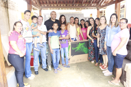 Prefeito Ademir Gobira faz entrega de equipamentos para Casa de Passagem